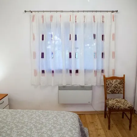 Mara's Little House * Opuzen (Dubrovnik-Neretva)